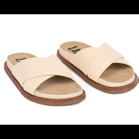 Labucq Mo Slides Cream - Picture 3 of 5